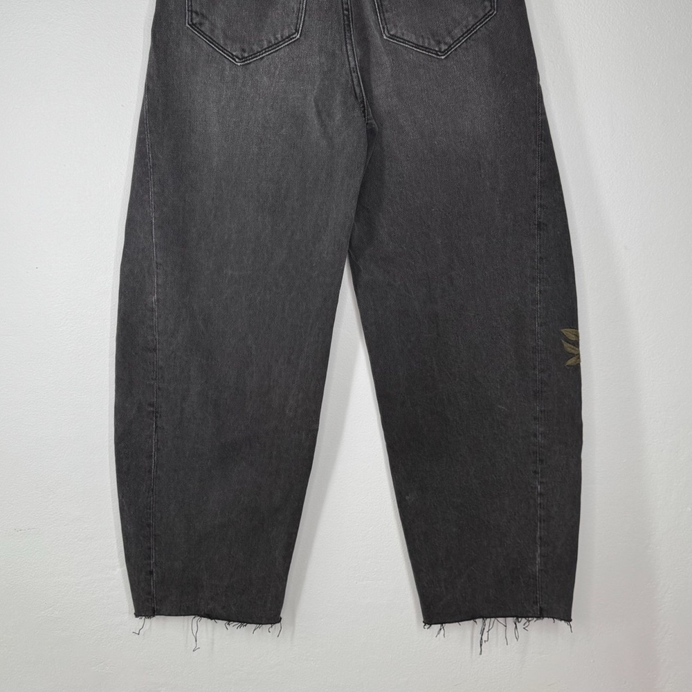 Driftwood Parker Barrel Jeans Faded Black Embroidered Floral Bee Butterfly 24 - Picture 7 of 16